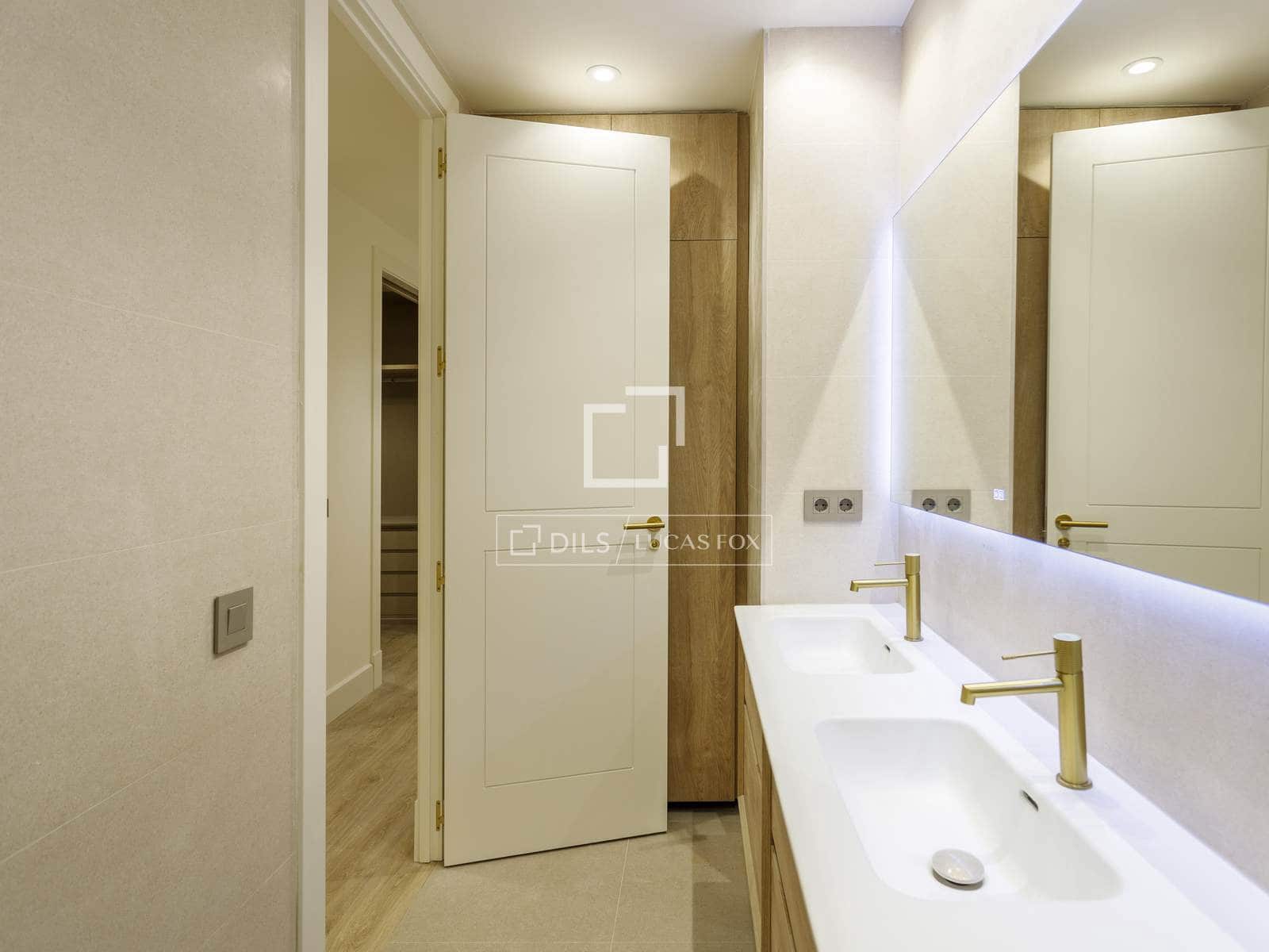 3 bedroom Apartment for sale in Madrid city - € 1,450,000 (Ref: 10175901)