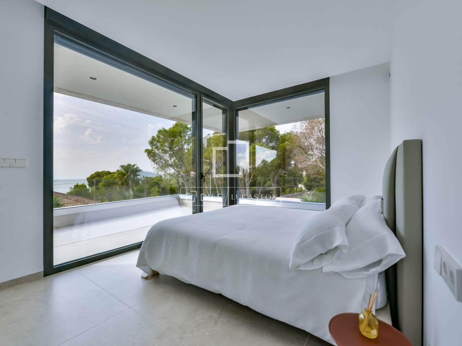 4 soveværelse Villa til salg i Altea med swimmingpool garage - € 2.345.000 (Ref: 10176012)