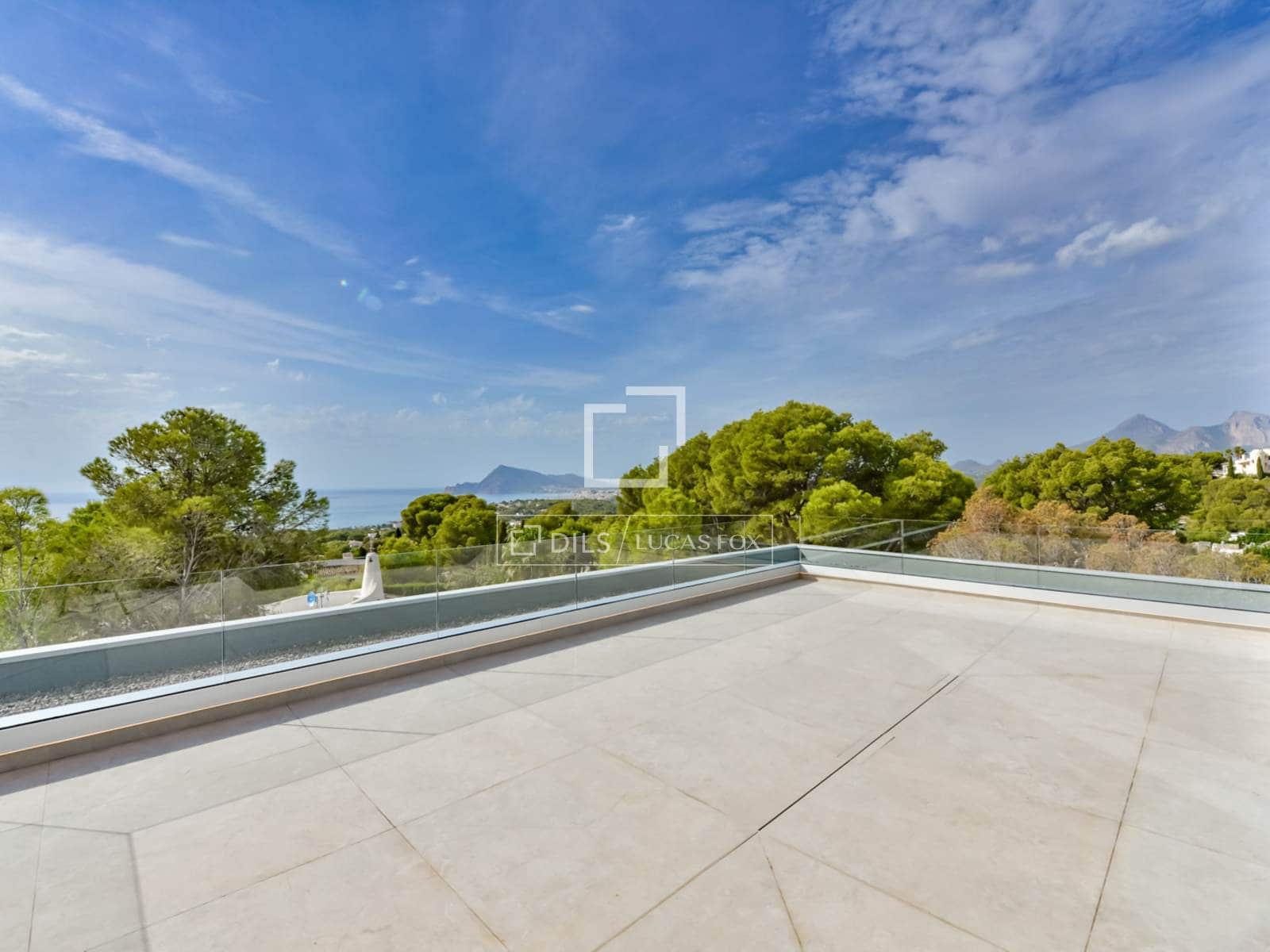 4 soveværelse Villa til salg i Altea med swimmingpool garage - € 2.345.000 (Ref: 10176012)