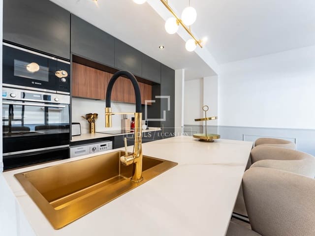 4 slaapkamer Appartement te koop in Málaga stad - € 1.165.000 (Ref: 10176015)