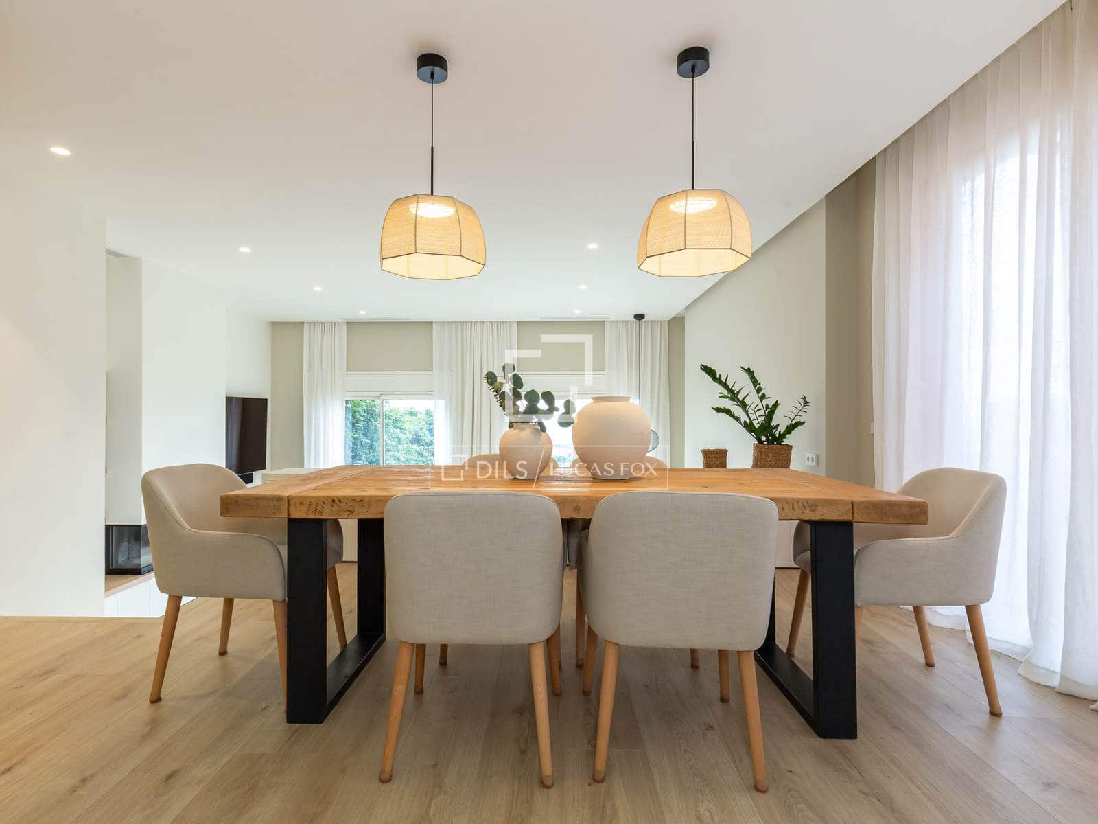4 soveværelse Villa til salg i Esplugues de Llobregat med garage - € 2.340.000 (Ref: 10177436)