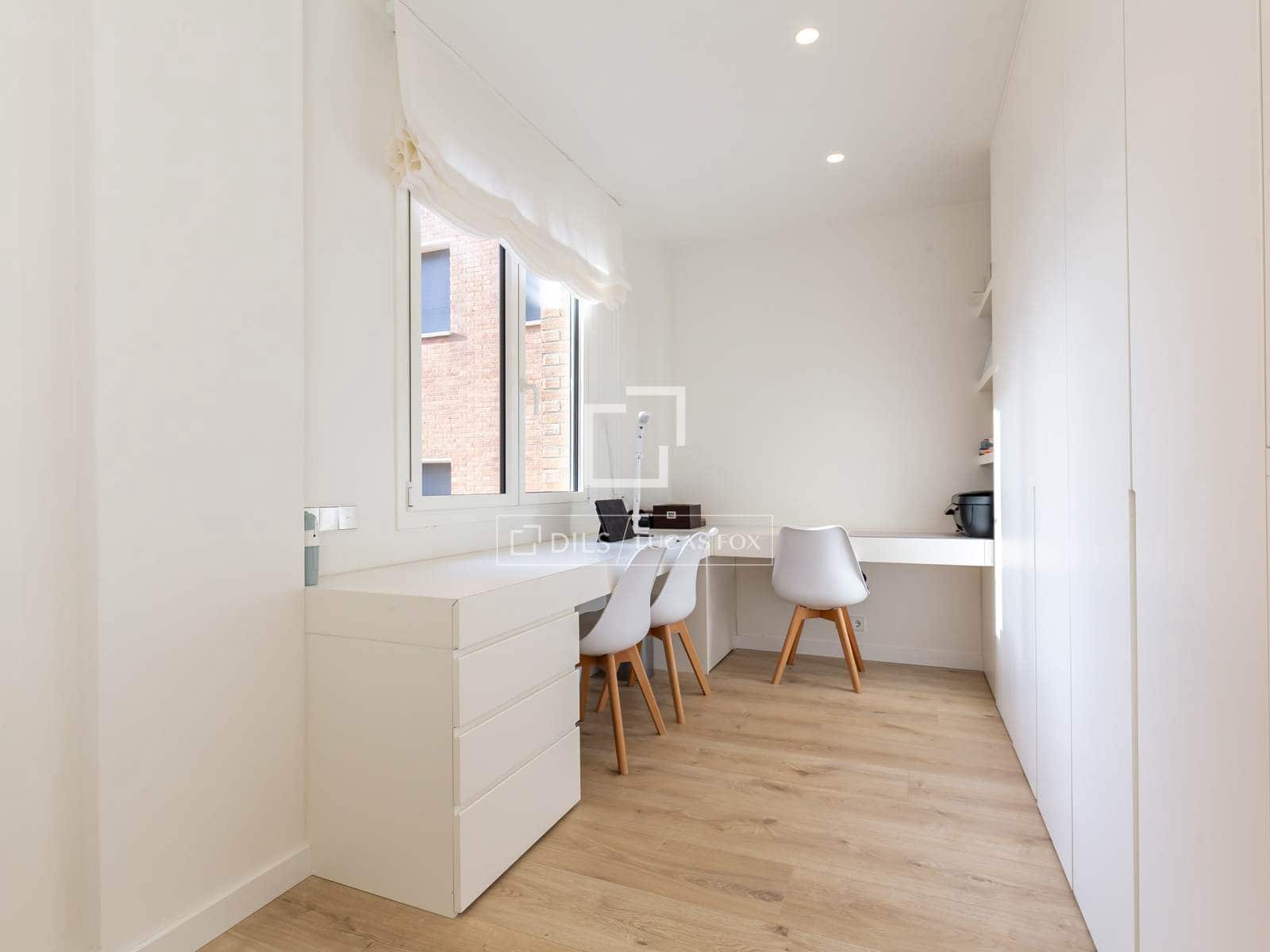 4 soveværelse Villa til salg i Esplugues de Llobregat med garage - € 2.340.000 (Ref: 10177436)