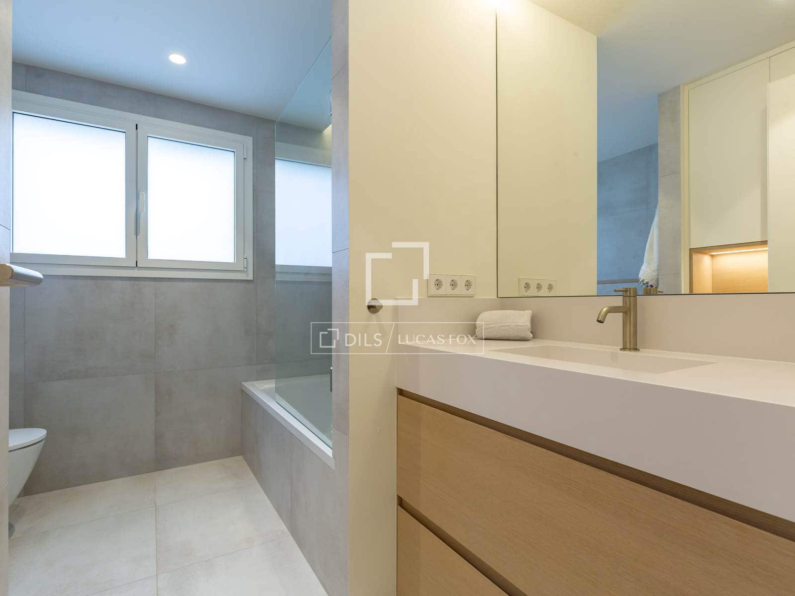4 soveværelse Villa til salg i Esplugues de Llobregat med garage - € 2.340.000 (Ref: 10177436)