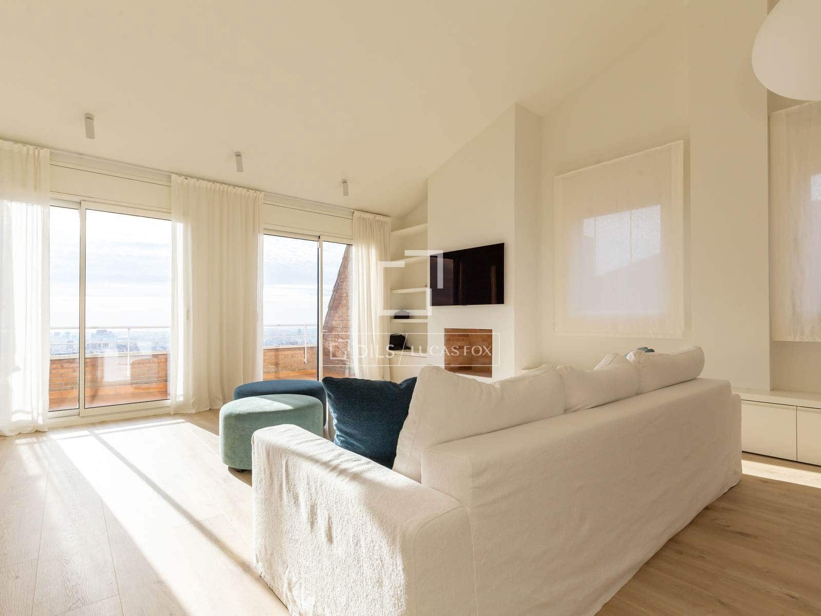 4 soveværelse Villa til salg i Esplugues de Llobregat med garage - € 2.340.000 (Ref: 10177436)