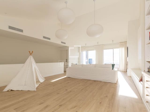 4 soveværelse Villa til salg i Esplugues de Llobregat med garage - € 2.340.000 (Ref: 10177436)