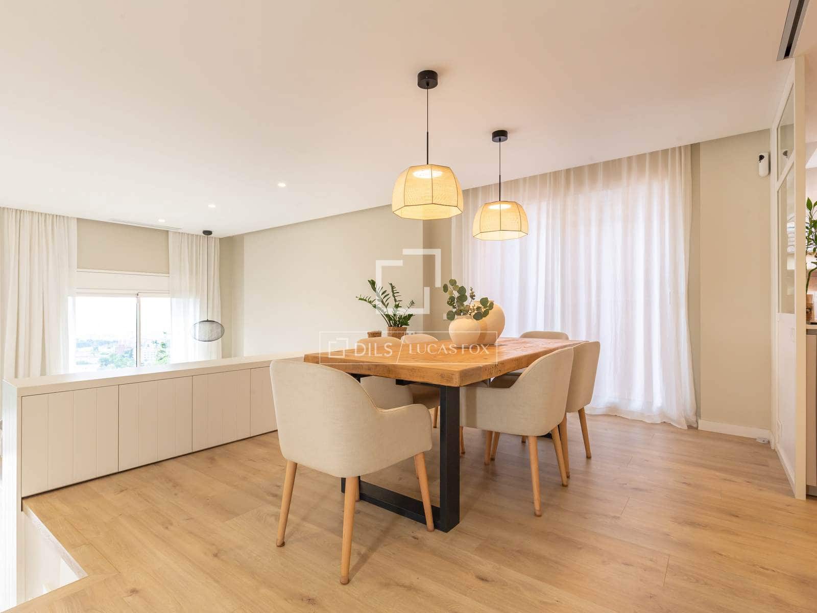 4 soveværelse Villa til salg i Esplugues de Llobregat med garage - € 2.340.000 (Ref: 10177436)