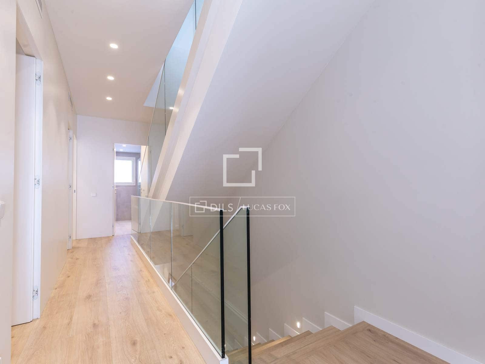 4 soveværelse Villa til salg i Esplugues de Llobregat med garage - € 2.340.000 (Ref: 10177436)