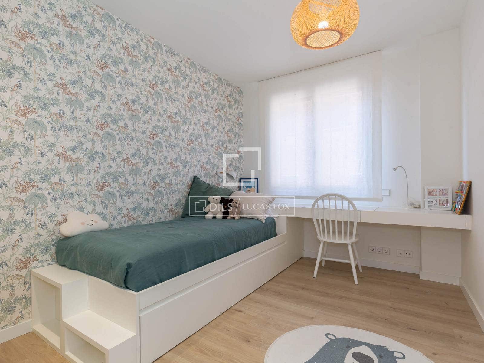 4 soveværelse Villa til salg i Esplugues de Llobregat med garage - € 2.340.000 (Ref: 10177436)