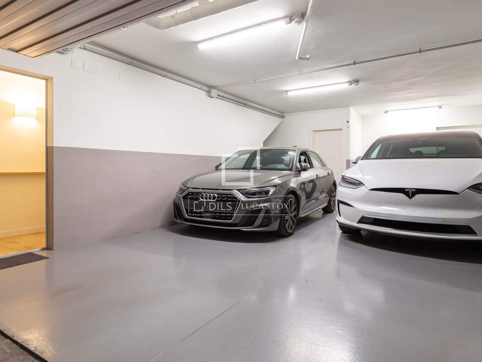 4 soveværelse Villa til salg i Esplugues de Llobregat med garage - € 2.340.000 (Ref: 10177436)