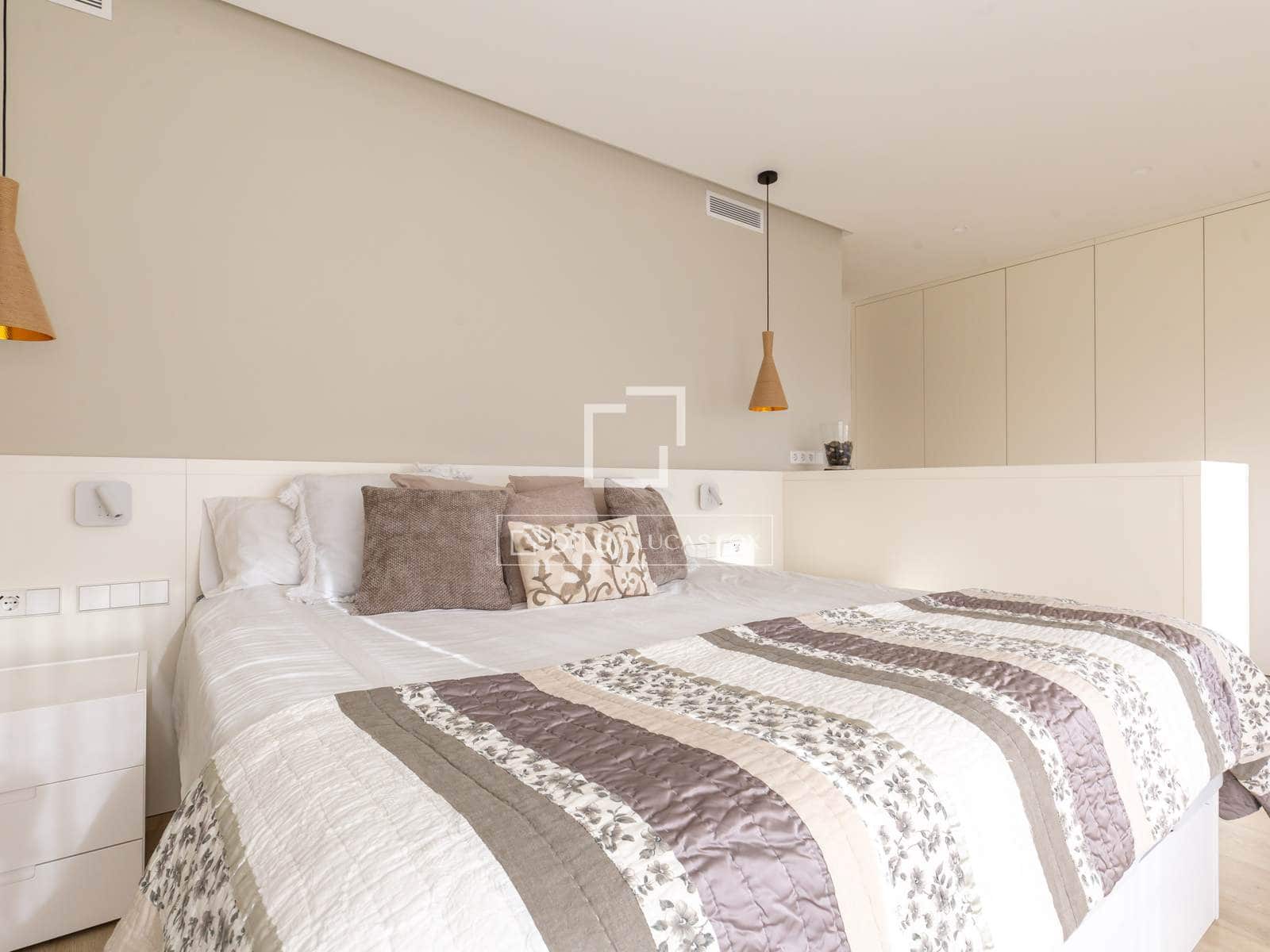 4 soveværelse Villa til salg i Esplugues de Llobregat med garage - € 2.340.000 (Ref: 10177436)