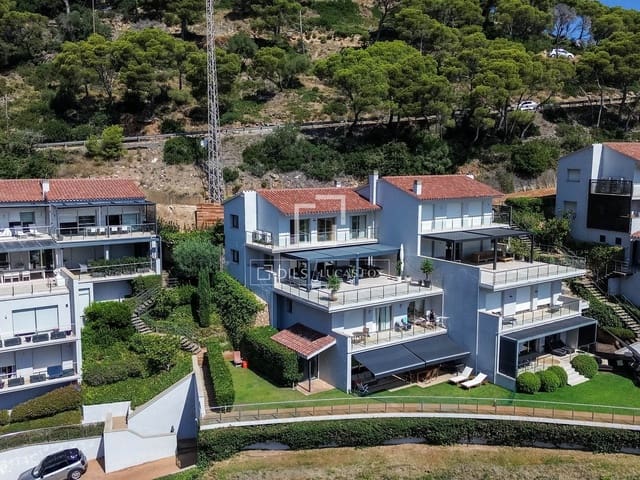 5 bedroom Villa for sale in Begur with pool garage - € 995,000 (Ref: 10179601)