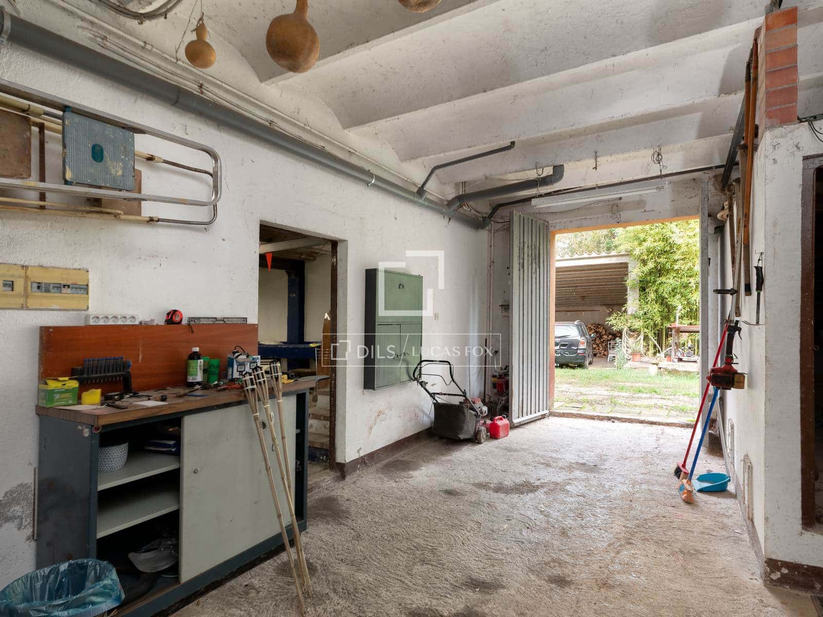 5 slaapkamer Finca/Landhuis te koop in Porqueres - € 650.000 (Ref: 10179602)