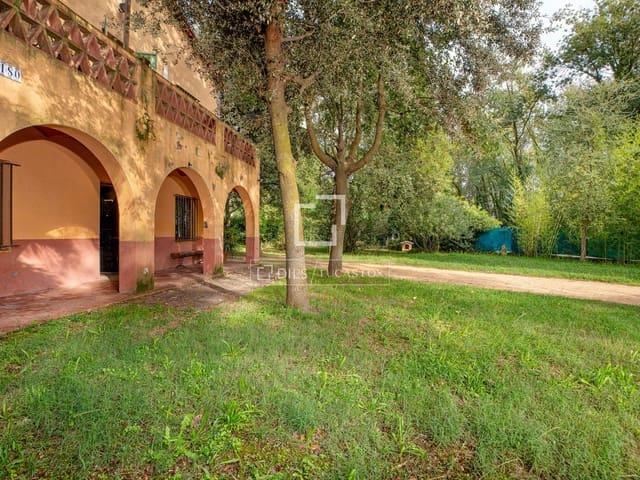 5 soveværelse Finca/Landehus til salg i Porqueres - € 650.000 (Ref: 10179602)