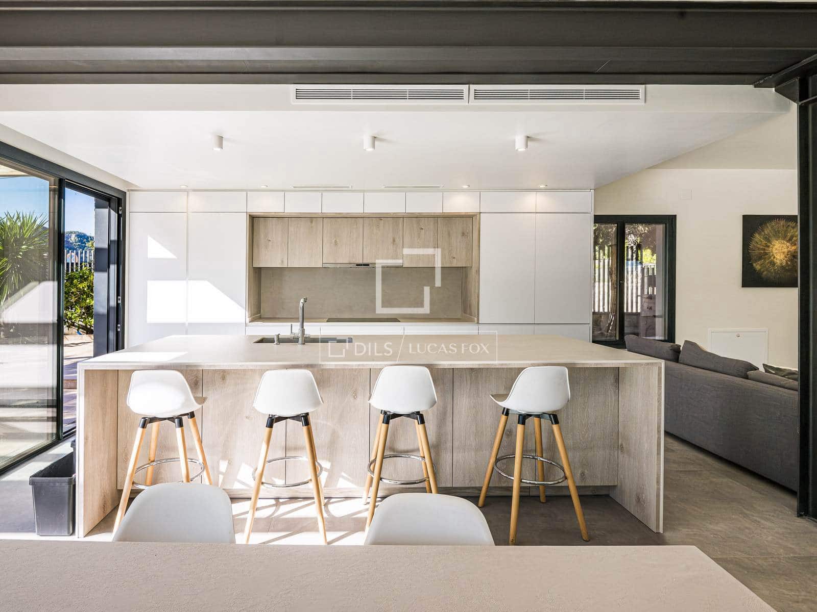 Chalet de 6 habitaciones en Gavà en venta con piscina garaje - 1.380.000 € (Ref: 10179603)