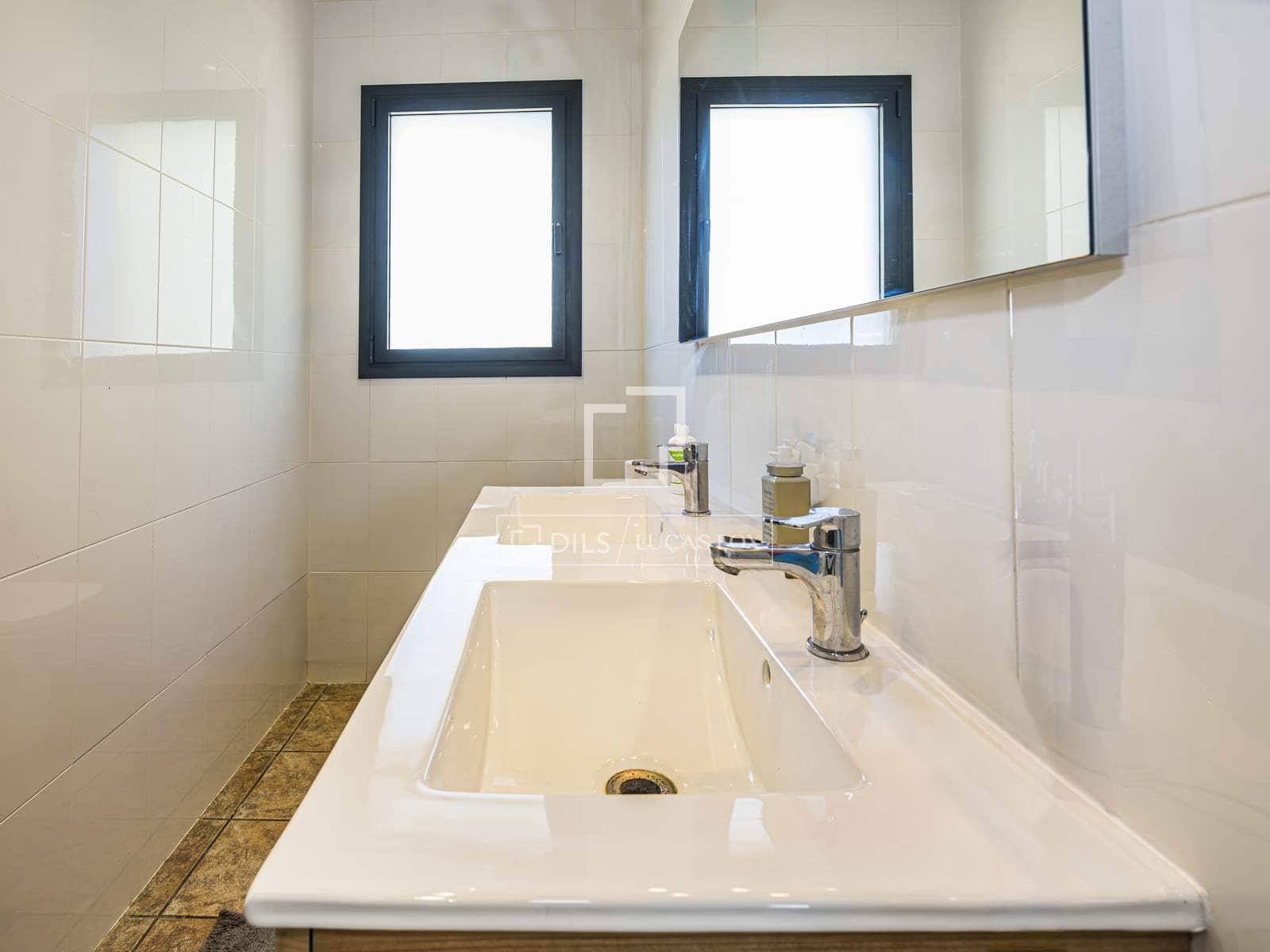 Chalet de 6 habitaciones en Gavà en venta con piscina garaje - 1.380.000 € (Ref: 10179603)