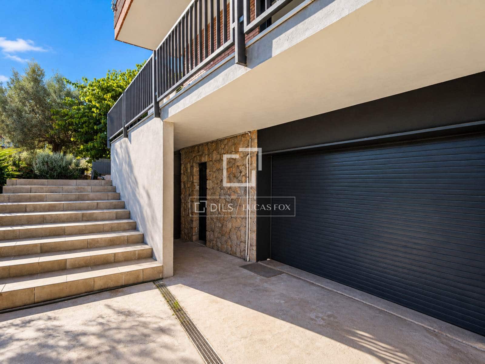 Chalet de 6 habitaciones en Gavà en venta con piscina garaje - 1.380.000 € (Ref: 10179603)