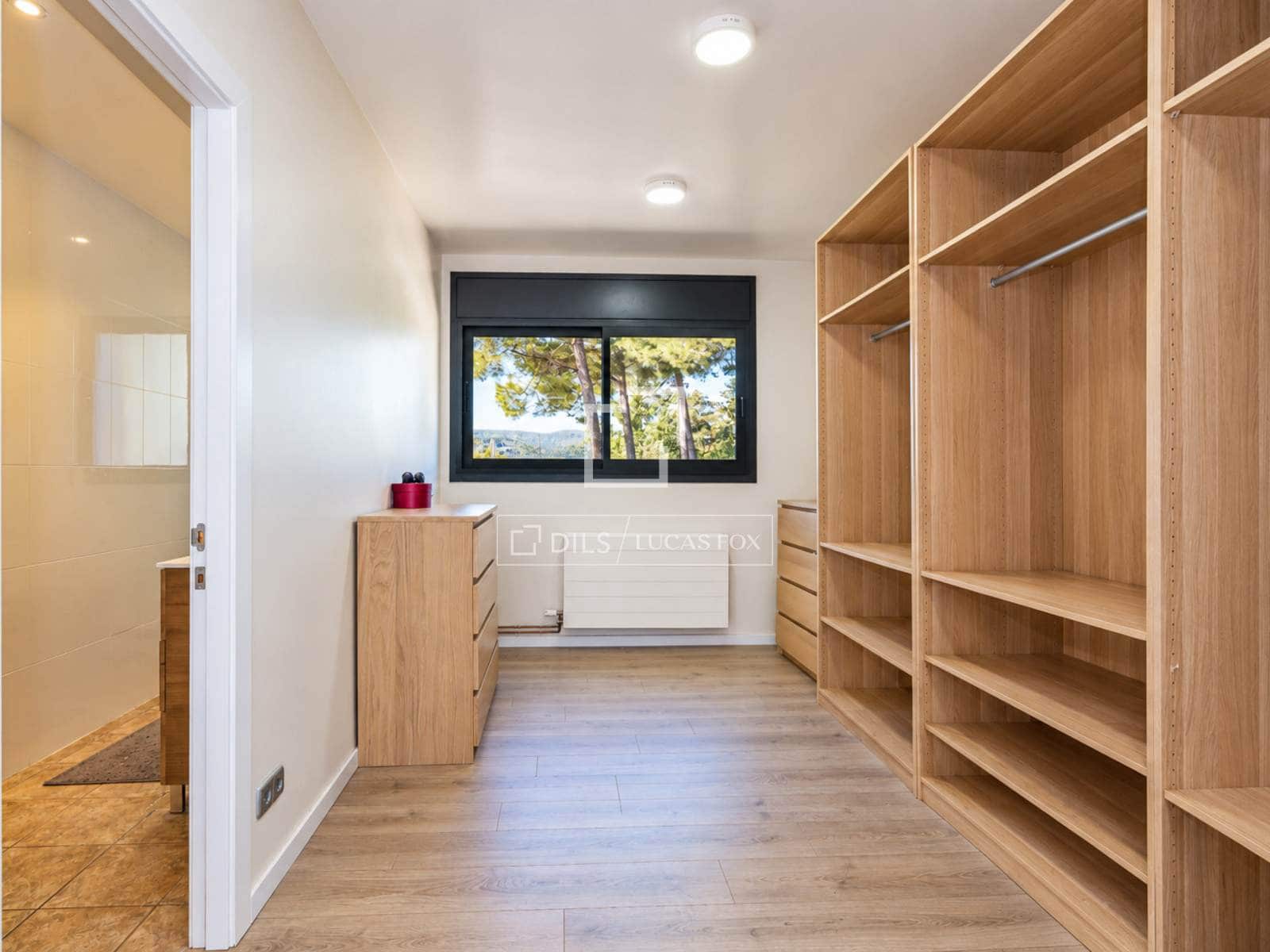 Chalet de 6 habitaciones en Gavà en venta con piscina garaje - 1.380.000 € (Ref: 10179603)
