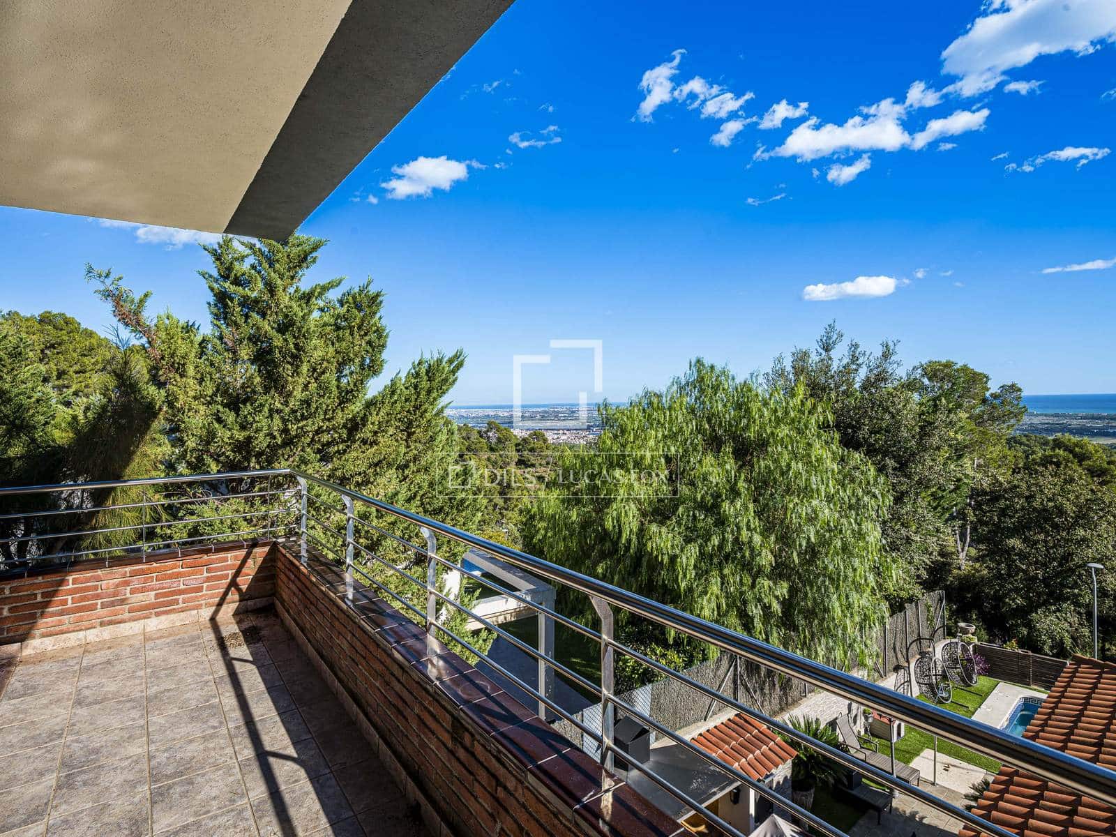 Chalet de 6 habitaciones en Gavà en venta con piscina garaje - 1.380.000 € (Ref: 10179603)