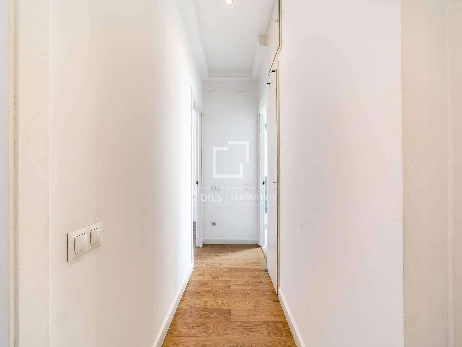 Apartamento de 3 habitaciones en Barcelona ciudad en venta - 749.000 € (Ref: 10180897)
