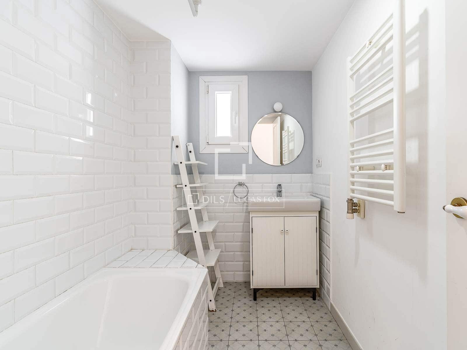 Apartamento de 3 habitaciones en Barcelona ciudad en venta - 749.000 € (Ref: 10180897)