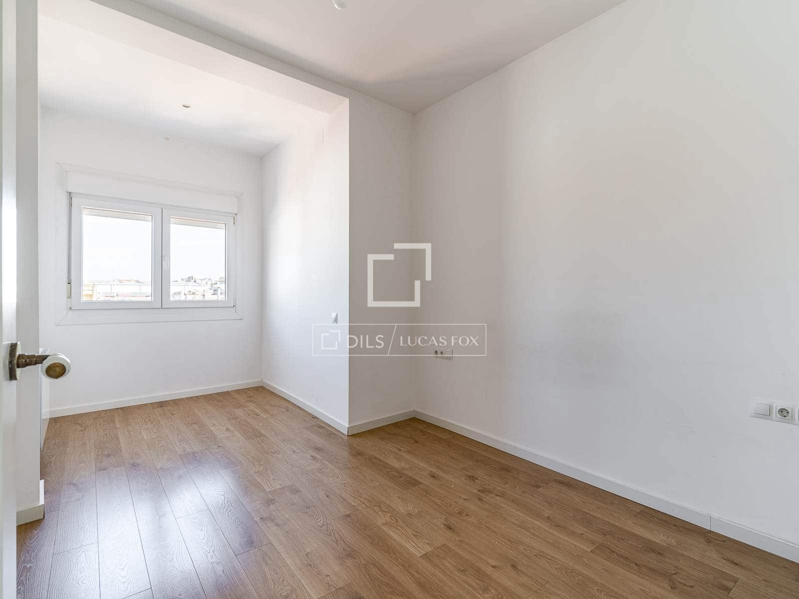 Apartamento de 3 habitaciones en Barcelona ciudad en venta - 749.000 € (Ref: 10180897)
