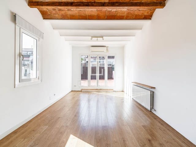 Apartamento de 3 habitaciones en Sant Antoni, Barcelona ciudad en venta - 749.000 € (Ref: 10180897)