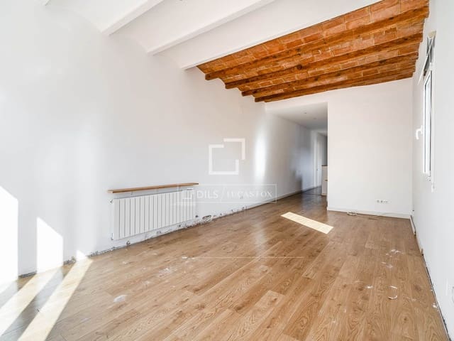Apartamento de 3 habitaciones en Sant Antoni, Barcelona ciudad en venta - 749.000 € (Ref: 10180897)