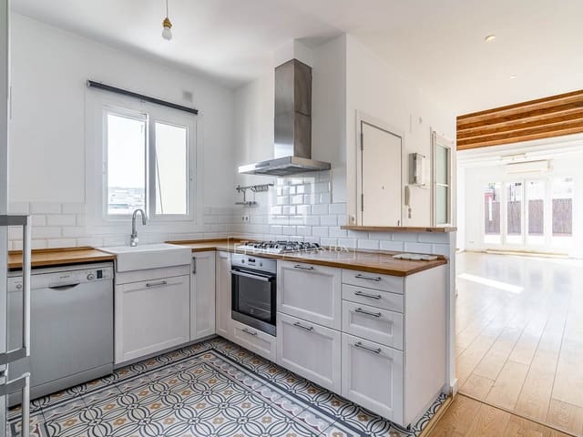 Apartamento de 3 habitaciones en Sant Antoni, Barcelona ciudad en venta - 749.000 € (Ref: 10180897)