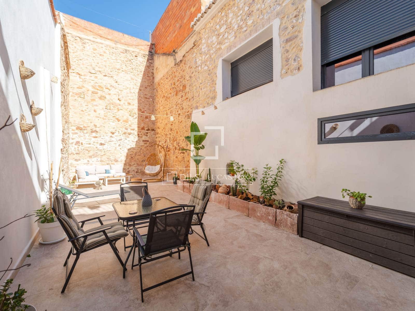 3 bedroom Villa for sale in Pucol with garage - € 825,000 (Ref: 10181625)