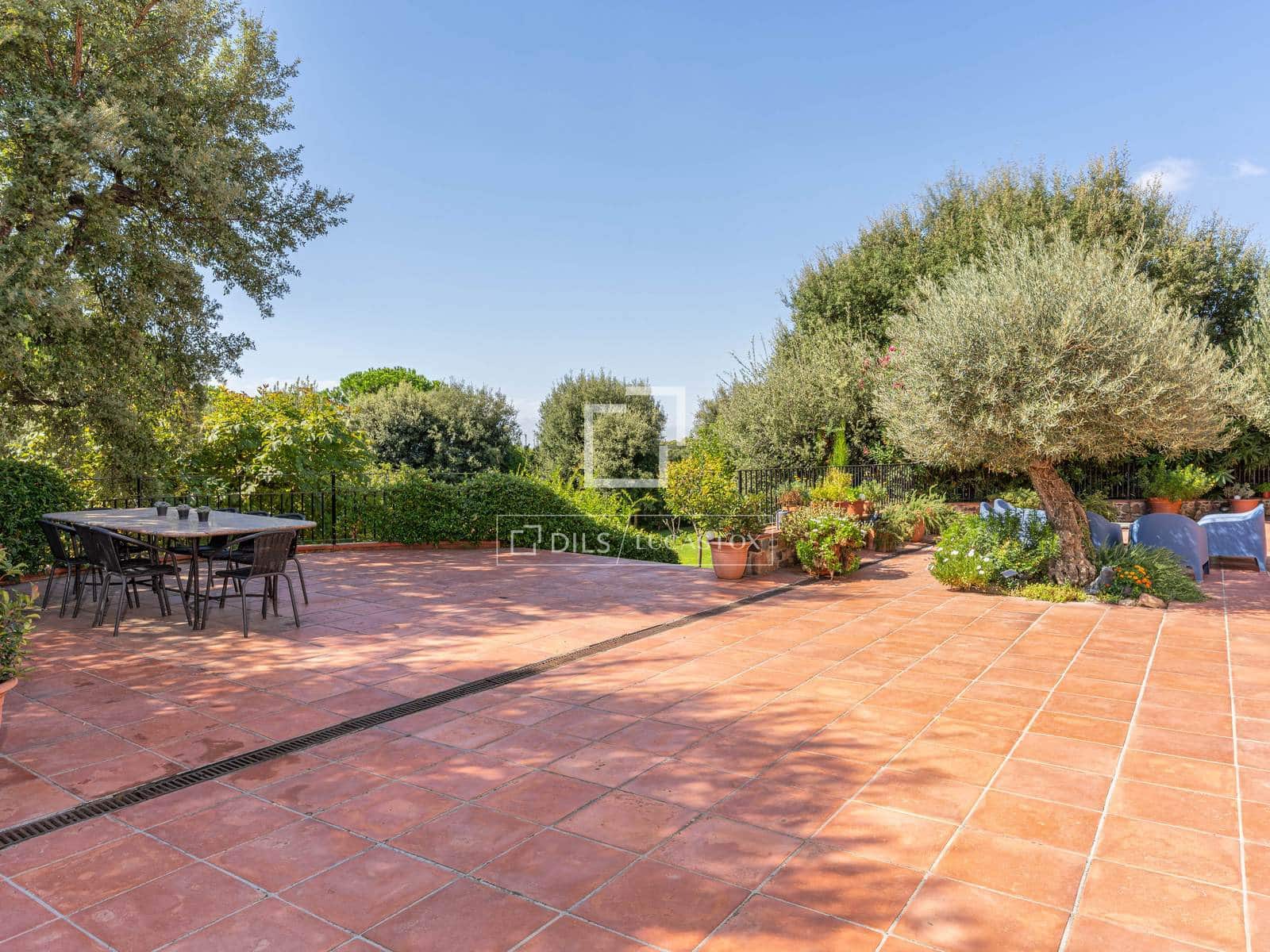 11 soverom Finca/Herregård til salgs i Sant Pere de Vilamajor med svømmebasseng garasje - € 2 900 000 (Ref: 10183448)