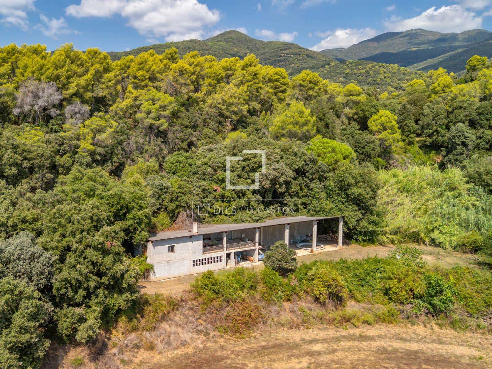 11 soverom Finca/Herregård til salgs i Sant Pere de Vilamajor med svømmebasseng garasje - € 2 900 000 (Ref: 10183448)