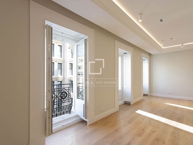 4 sovrum Lägenhet till salu i Almagro, Madrid stad med pool - 3 750 000 € (Ref: 10183449)