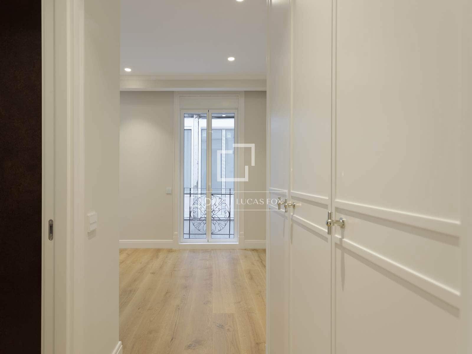 4 sovrum Lägenhet till salu i Madrid stad med pool - 3 750 000 € (Ref: 10183449)
