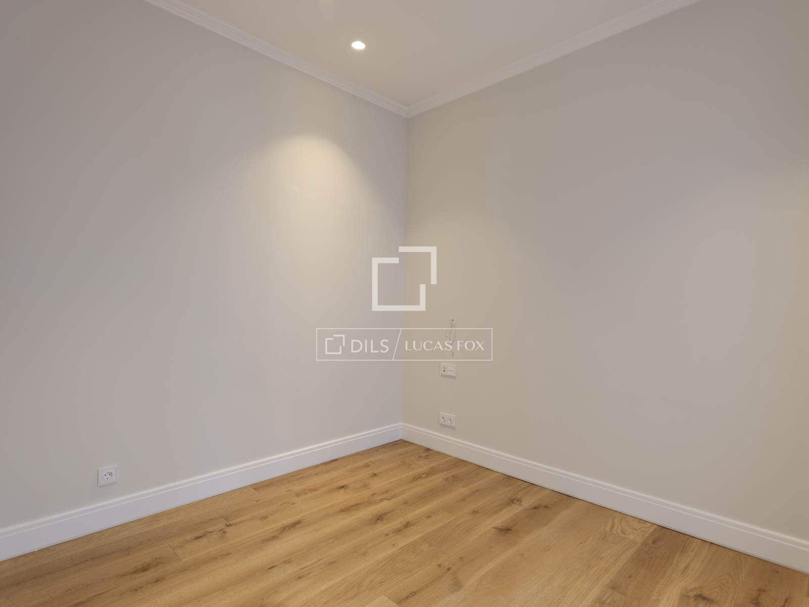 4 sovrum Lägenhet till salu i Madrid stad med pool - 3 750 000 € (Ref: 10183449)
