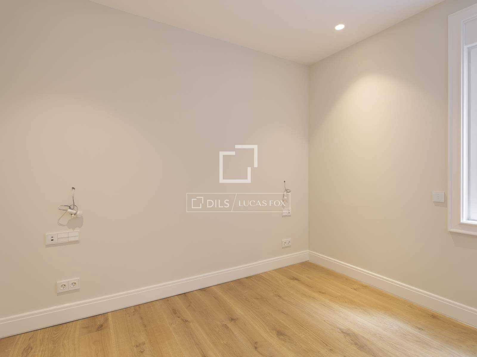 4 sovrum Lägenhet till salu i Madrid stad med pool - 3 750 000 € (Ref: 10183449)