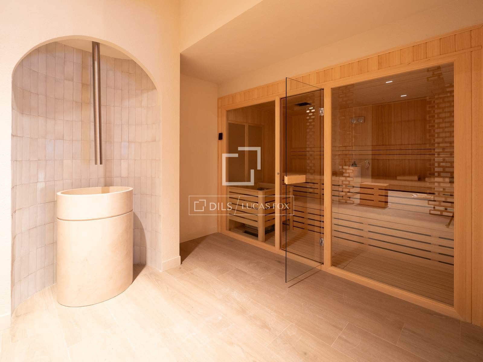 4 sovrum Lägenhet till salu i Madrid stad med pool - 3 750 000 € (Ref: 10183449)