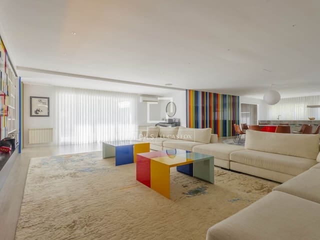 Chalet de 3 habitaciones en Pozuelo de Alarcón en alquiler con piscina garaje - 6.000 € (Ref: 10183450)