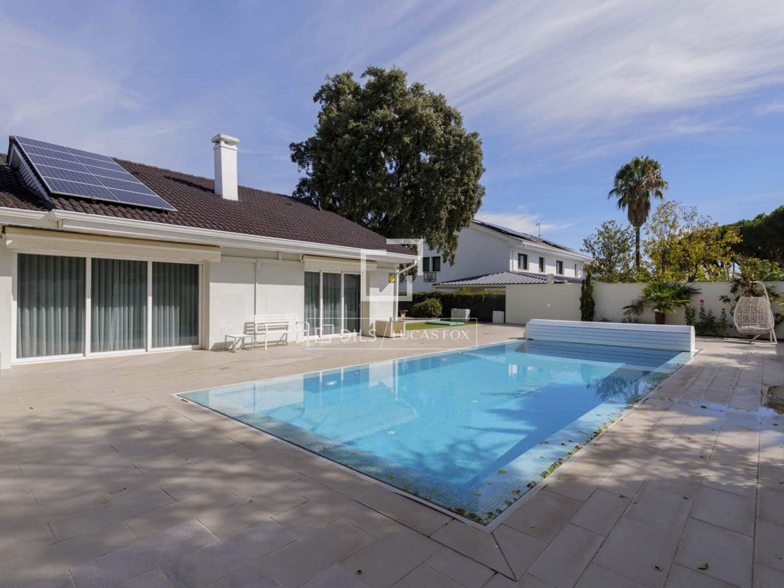 3 bedroom Villa for rent in Pozuelo de Alarcon with pool garage - € 6,000 (Ref: 10183450)