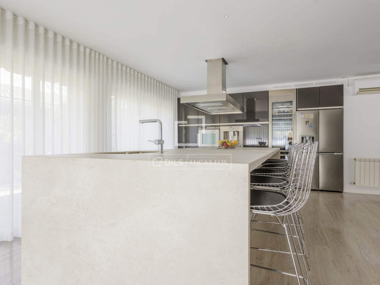 3 bedroom Villa for rent in Pozuelo de Alarcon with pool garage - € 6,000 (Ref: 10183450)