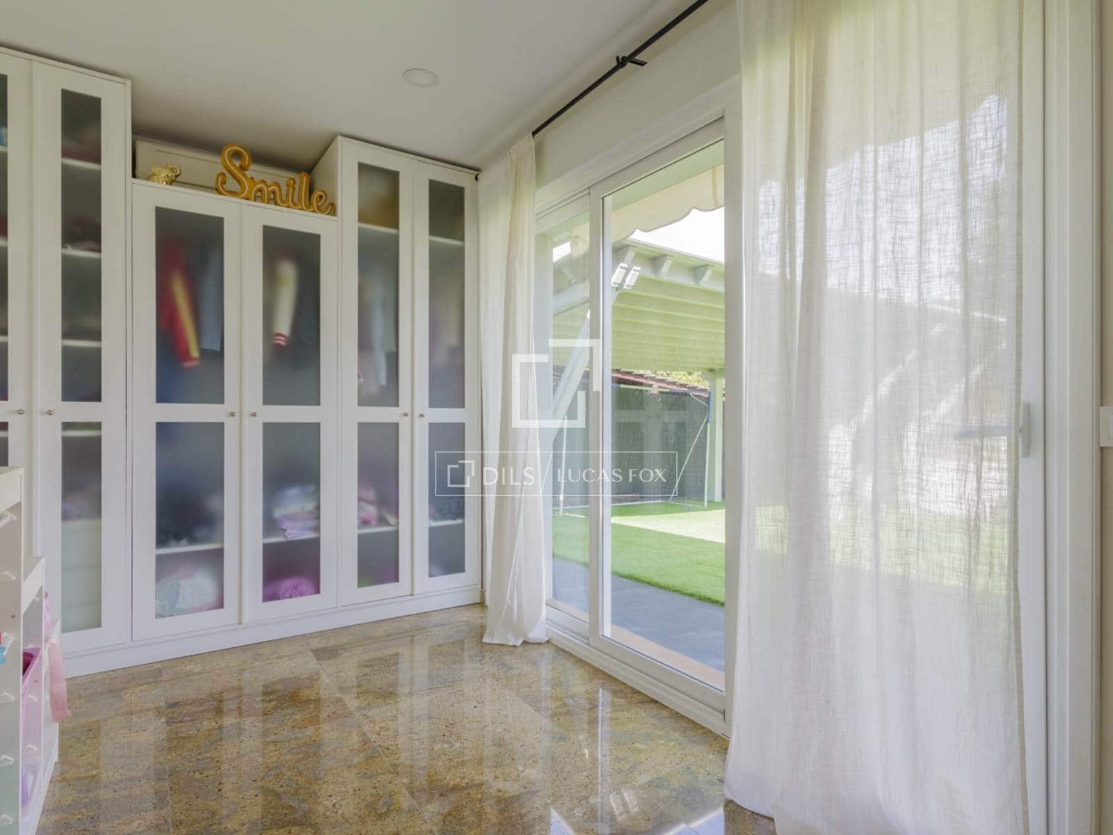 3 bedroom Villa for rent in Pozuelo de Alarcon with pool garage - € 6,000 (Ref: 10183450)