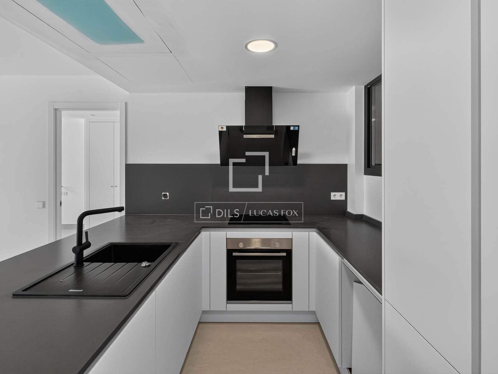 2 bedroom Apartment for sale in Sa Rapita / La Rapita with pool garage - € 729,000 (Ref: 10183638)