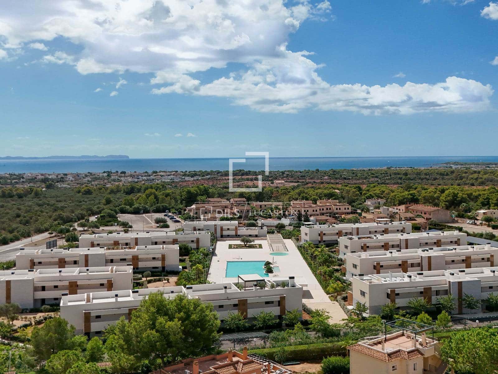 2 bedroom Apartment for sale in Sa Rapita / La Rapita with pool garage - € 729,000 (Ref: 10183638)