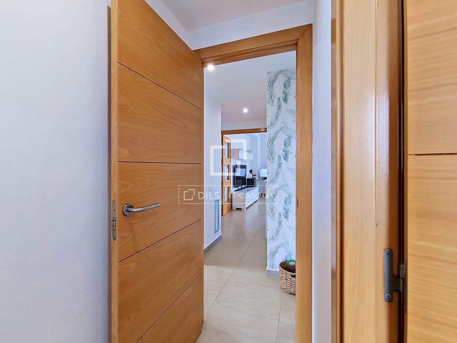 3 slaapkamer Appartement te koop in Vilanova i la Geltru met zwembad garage - € 305.000 (Ref: 10183642)
