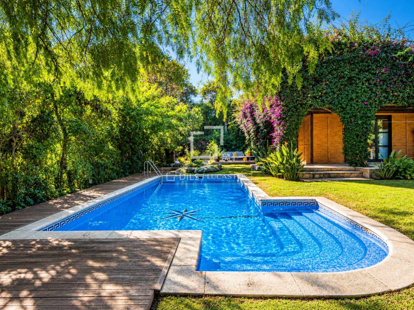 5 slaapkamer Villa te koop in Castelldefels met zwembad garage - € 1.700.000 (Ref: 10183953)