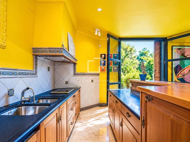 5 slaapkamer Villa te koop in Castelldefels met zwembad garage - € 1.700.000 (Ref: 10183953)