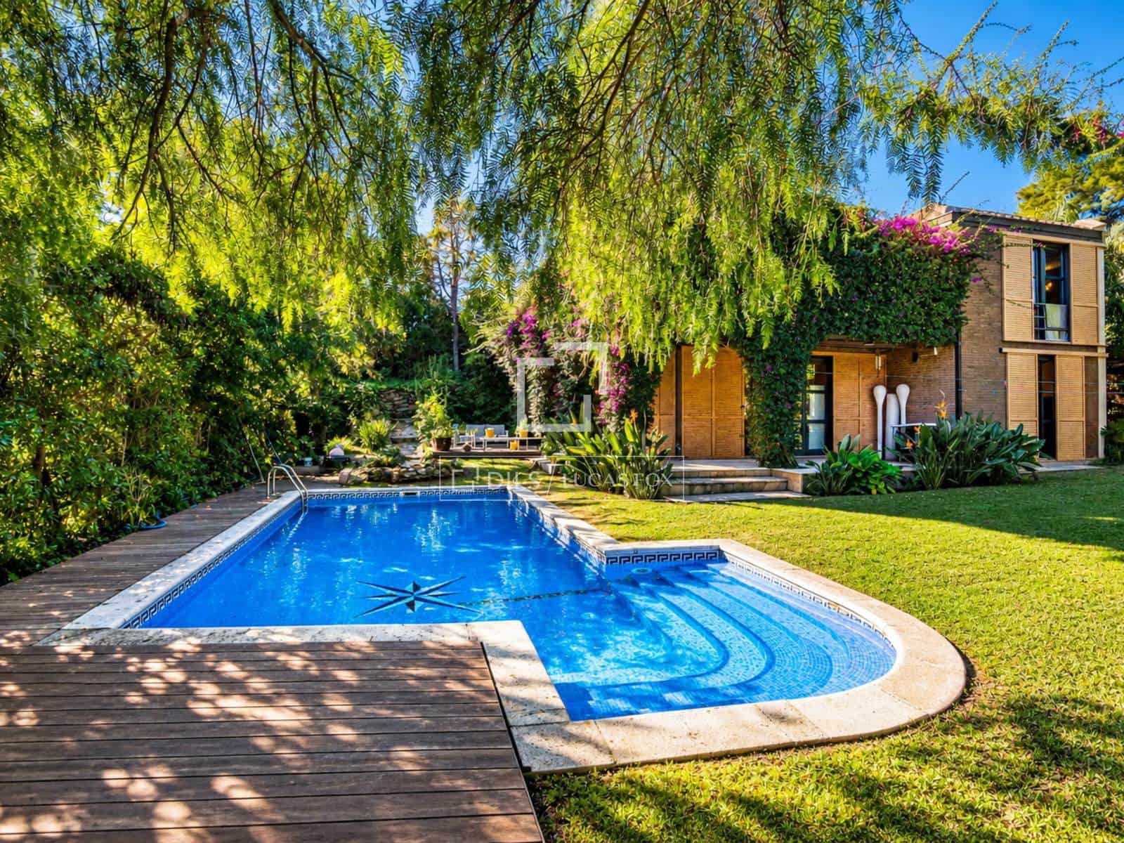 5 slaapkamer Villa te koop in Castelldefels met zwembad garage - € 1.700.000 (Ref: 10183953)