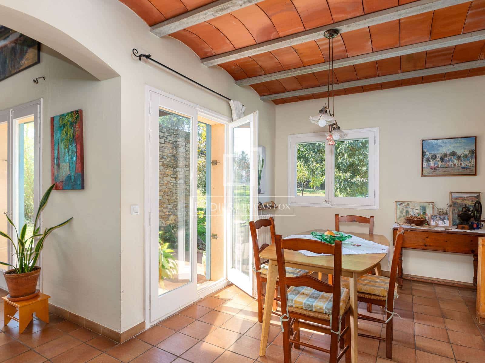 4 quarto Quinta/Casa Rural para venda em Canapost com garagem - 1 600 000 € (Ref: 10185278)