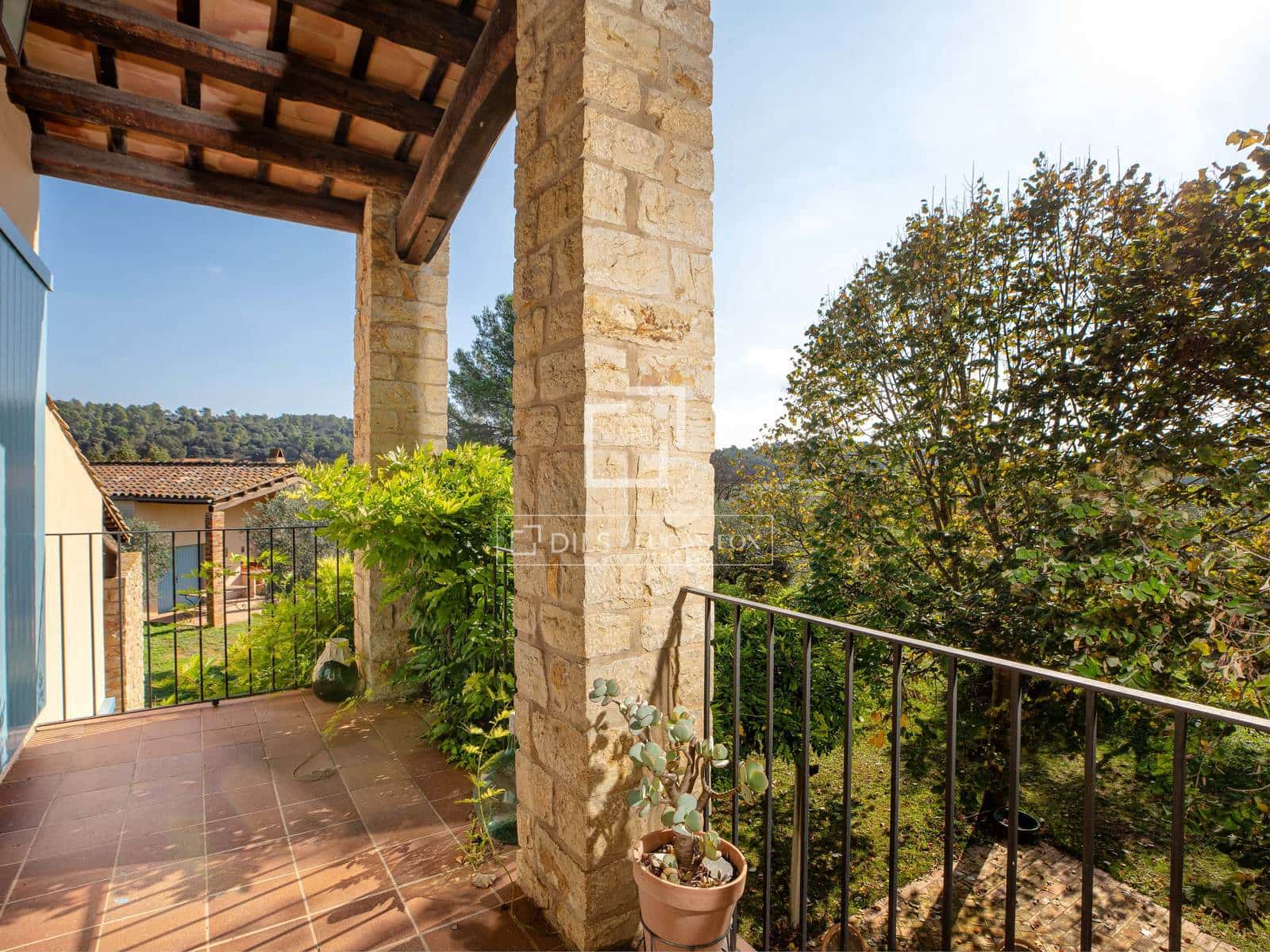 4 quarto Quinta/Casa Rural para venda em Canapost com garagem - 1 600 000 € (Ref: 10185278)