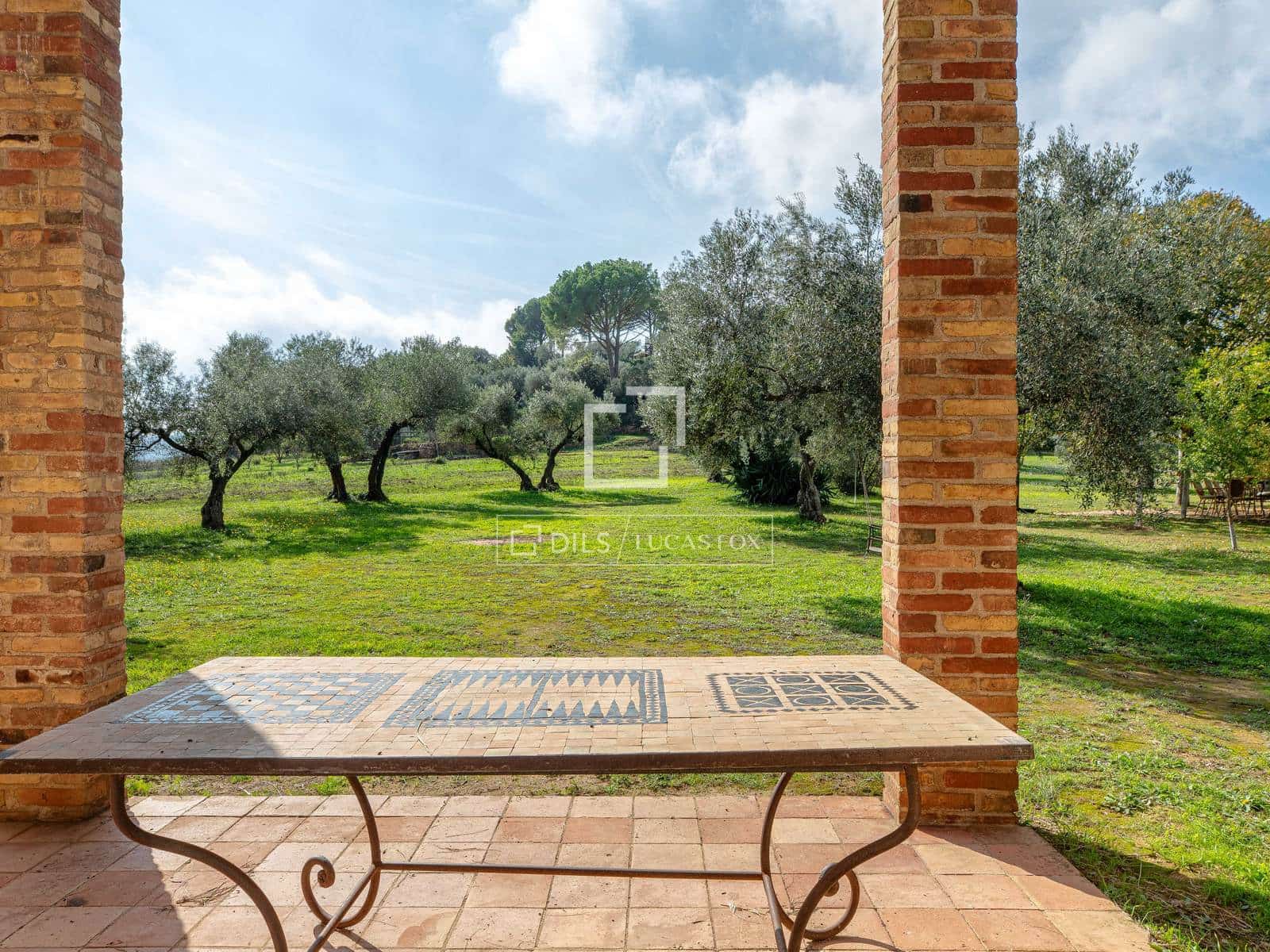 4 quarto Quinta/Casa Rural para venda em Canapost com garagem - 1 600 000 € (Ref: 10185278)
