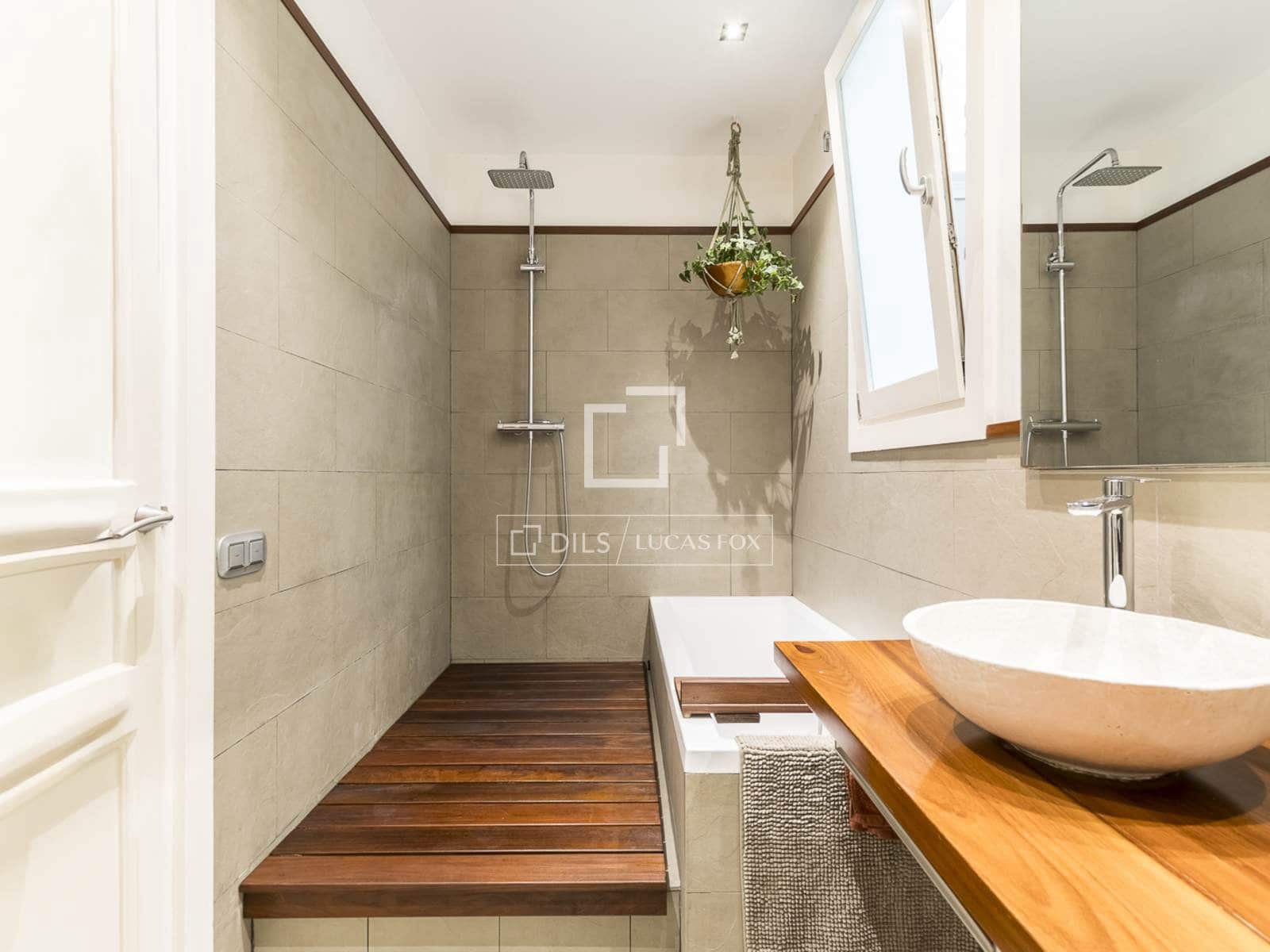 Apartamento de 2 habitaciones en Barcelona ciudad en venta - 760.000 € (Ref: 10185427)